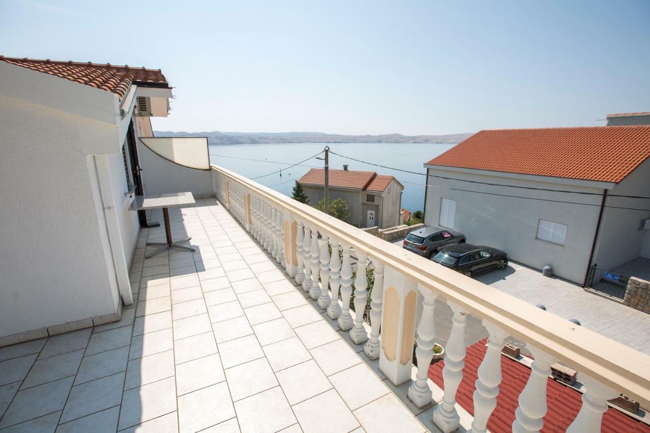Apartmani Marijana Cesarica Exteriör bild